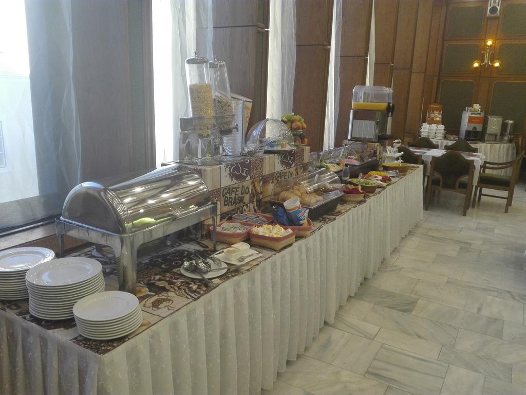 Hotel Konferencia Győr Zewnętrze zdjęcie