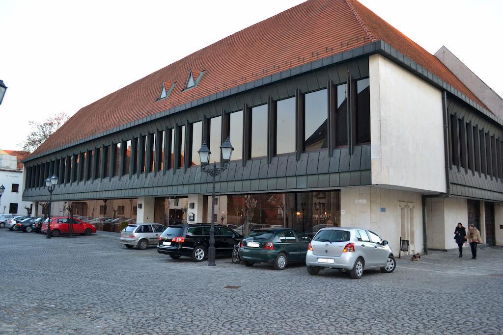 Hotel Konferencia Győr Zewnętrze zdjęcie